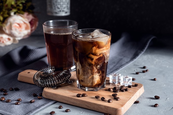 Khasiat kopi panas dan es kopi 5 Khasiat Minum Kopi Panas vs Kopi Dingin