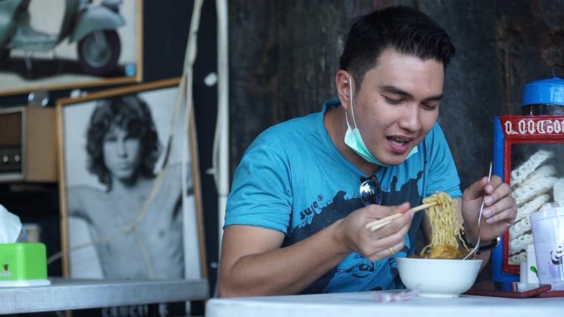 bisnis mie ayam aldi taher