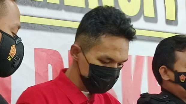 Aldi Arfiansyah, pelaku pembunuhan wanita inisial IW di hotel, Menteng, Jakpus.
