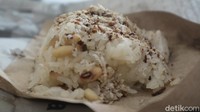 Dari Jepara ada panganan bernama turuk bintul. Kata turuk biasa dipakai orang Jawa untuk menyebut kemaluan wanita. Sedangkan bintul artinya bisul kecil. Tapi turuk bintul adalah jajanan enak berbahan beras ketan dan kacang tolo. Dian Utoro Aji/detikcom