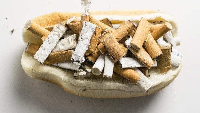 5 Ngidam Paling Ekstrem dari Ibu Hamil, Makan Batu hingga Rokok