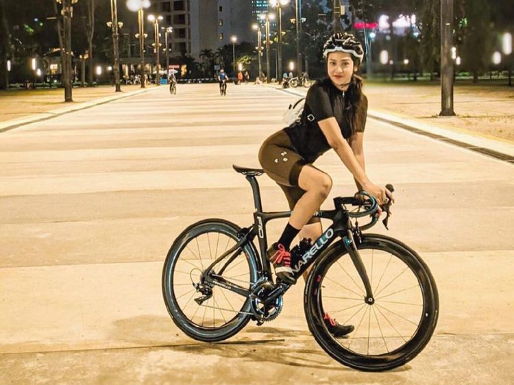 Siap Keringetan, 7 Artis Cantik Pakai Jersey Roadbike