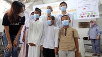 Hasil donasi yang terkumpul telah diserahkan langsung dalam bentuk paket sembako kepada puluhan panti asuhan dan penampungan yang tersebar di Jakarta, Tangerang, dan Bekasi yang ditujukan kepada sejumlah masyarakat lemah yang membutuhkan bantuan, khususnya mereka yang terdampak akibat pandemi COVID-19.