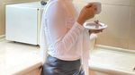 Intip 10 Pose Kece Liza Aditya Saat Ngopi Cantik