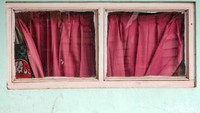 Sebanyak 14 warga yang sudah dinyatakan negatif COVID-19 diminta isolasi mandiri selama 5 hari.  