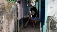 Warga yang terpapar COVID-19 sebagian besar usai kembali dari kampung halaman setelah Idul Fitri.  