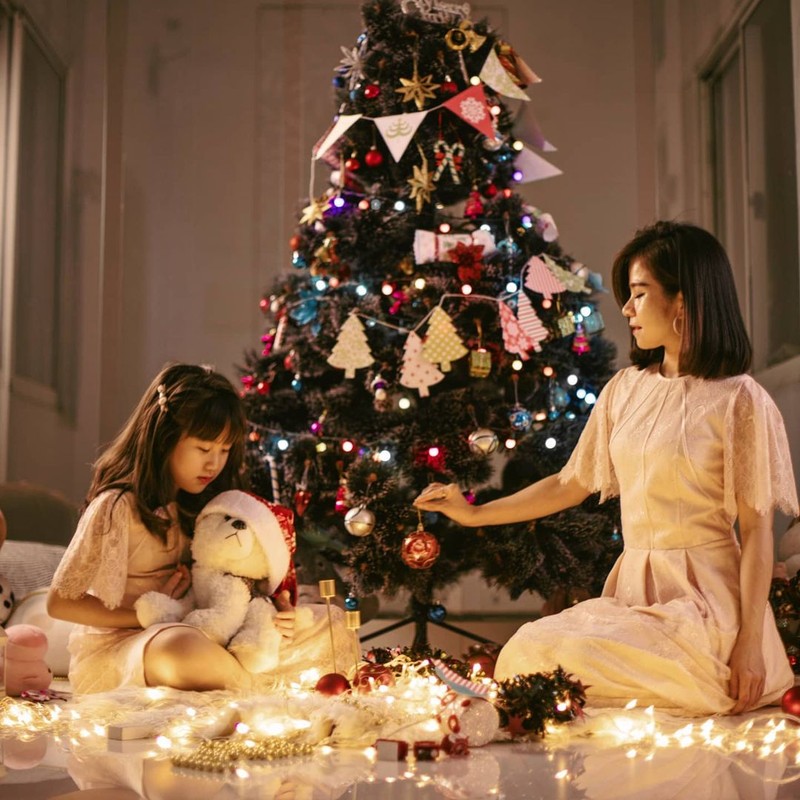 Winny Patrizia Yulianty adalah seorang influencer di TikTok dan Instagram. Dirinya terkenal karena awet muda dan memiliki bentuk tubuh yang sangat ideal akibat senang menjalankan hidup sehat.