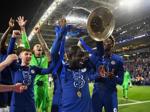 Bursa Ballon dOr 2021: Kante Tiga Besar, Ungguli Messi-Ronaldo