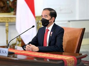 Jokowi Minta Satgas-Gubernur Jateng Turun Atasi Lonjakan Corona Kudus