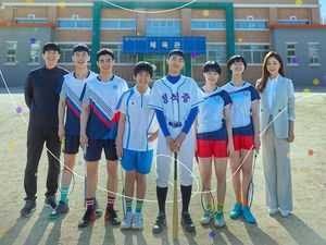 Profil 4 Aktor Muda Tim Bulu Tangkis Pria di Drama Racket Boys