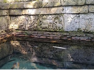 Panel Relief Patirtan Candi Penataran Blitar Sarat Pesan Moral Peradaban