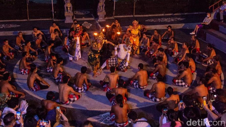 tari kecak tari kecak masih eksis saat pandemi