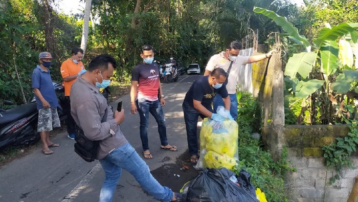 Temuan limbah medis dibuang sembarangan di Bali (Dok. Polres Gianyar)