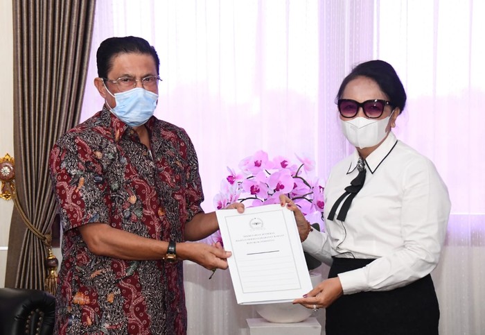 Waket MPR dan Rektor UNUD