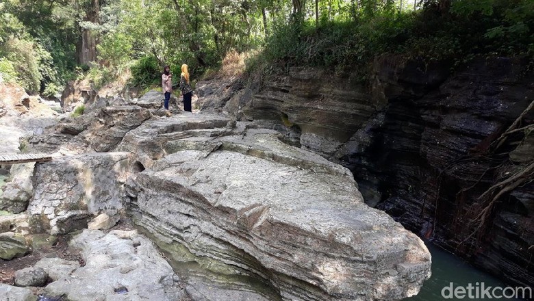 Batu Kapal Batu Kapal di Bantul