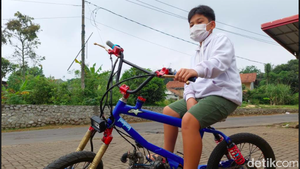 Sepeda BMX Disulap Jadi Motor, Cuma Ada di Bandung!