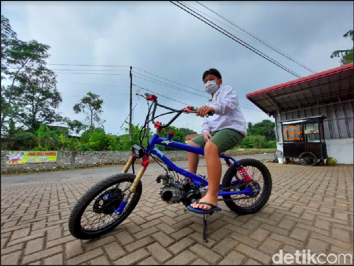 BMX Cub sepeda motor made in Bandung Barat, Jawa barat. BMX Cub sepeda motor made in Bandung Barat, Jawa barat.