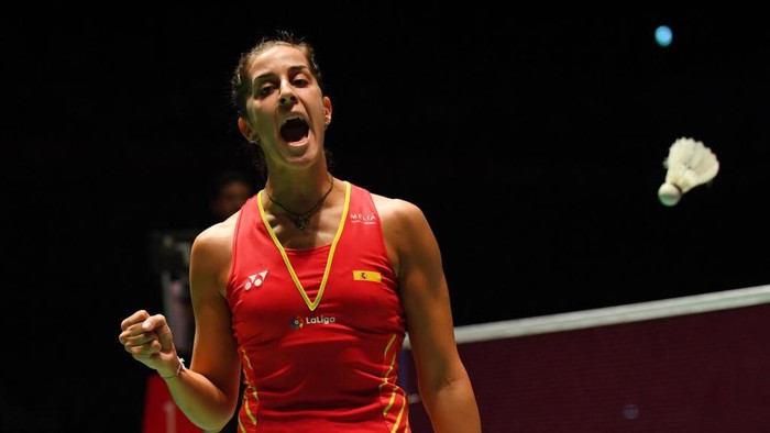 CHOFU, JAPAN - SEPTEMBER 16:  Carolina Marin of Spain celebrates after winning a point in the womens singles final match against Nozomi Okuhara of Japan on day six of the Yonex Japan Open at Musashino Forest Sports Plaza on September 16, 2018 in Chofu, Tokyo, Japan.  (Photo by Atsushi Tomura/Getty Images)