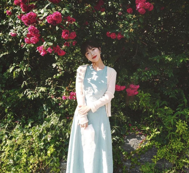 Sebelum tutup usia, Dawn Lee bahkan masih sempat memposting foto di Instagramnya tanggal 30 Mei. Jika aku keluar dari rumah sakit, bagaimana cuaca sepanjang tahun ini??? keterangan fotonya. Foto: dok. Instagram/@dawniscoming