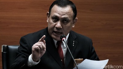 Firli Buka Suara Soal Pelantikan Pegawai KPK Jadi ASN