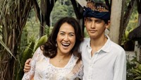 Frederik Kiran merupakan anak dari Kartika Sari Dewi Soekarno dan Frits Frederik Seegers. Foto: Instagram: @kartikasoekarnofoundation