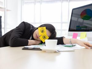 3 Kesalahan Saat Sahur Ini Bikin Kamu Lemas dan Ngantuk Saat Puasa