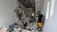 Tabung gas 12 kg meledak di sebuah rumah di Bali. Peristiwa itu terjadi di tempat tinggalnya di Klaster Palem Loft B-30 Perumahan Puri Gading, Lingkungan Buana Gubung, Kelurahan Jimbaran, Kecamatan Kuta Selatan, Kabupaten Badung. Peristiwa itu terjadi pukul 06.00 Wita, Selasa (1/6/2021).