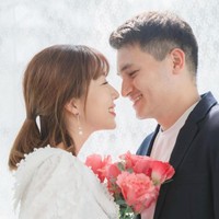 Sunny Dahye sebelumnya dilamar Chris Okano pada Juni 2020. Momen lamaran tersebut pun diunggah Sunny ke channel YouTube miliknya dan Chris, Sunny and Chris dengan judul ‘AKU MELAMAR SUNNYDAHYE!’ Foto: Dok. Instagram @sunnydahye @chrisokano