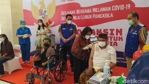 Vaksin Corona untuk 50 Tahun ke Atas di Hari Pancasila