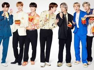 Top! BTS ARMY Donasikan Rp 159 Juta untuk 35 Ribu Driver Gojek