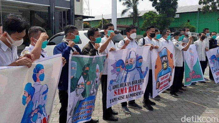Tuntut Insentif, Nakes di Brebes Demo Ancam Tak Layani Pasien COVID-19