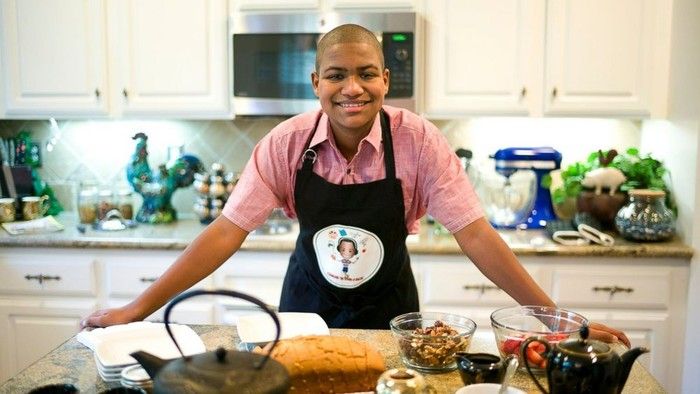 Keren! 4 Orang Ini Pandai Memasak Meski Memiliki Keterbatasan Fisik