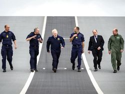 Potret Kapal Induk Termahal Inggris Berangkat ke Asia