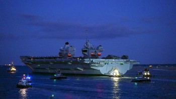 Kapal ini mulai berlayar sejak tahun 2017. Adapun proses pembuatan sudah dimulai tahun 2008. Telah pula dilakukan uji coba lepas landas dan mendarat jet F-35B di kapal ini. Versi yang dioperasikan adalah F 35B varian paling canggih, seharga USD 134 juta per unit. Foto: Associated Press