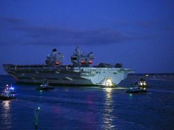 Potret Kapal Induk Termahal Inggris Berangkat ke Asia