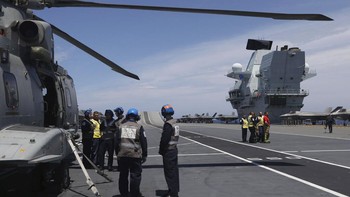 Disebutkan bahwa misi ini merupakan pengerahan kekuatan laut terbesar Inggris setelah sekian lama. Foto: Associated Press