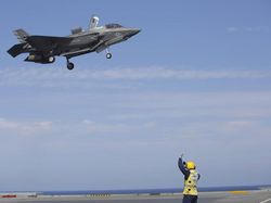 Potret Kapal Induk Termahal Inggris Berangkat ke Asia