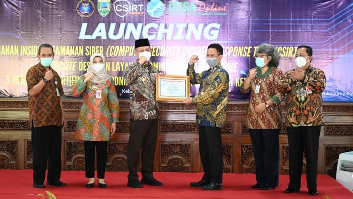 Pemkab Kebumen secara resmi melaunching Tim Penanganan Insiden Keamanan Siber atau Computer Security Incident Response Team (CSIRT).