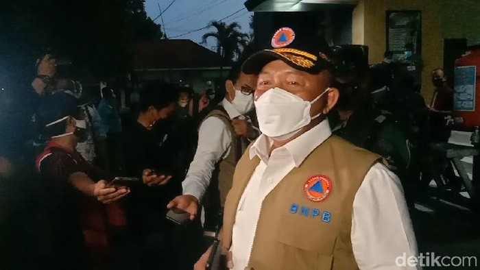 Kepal BNPB Letjen TNI Ganip Warsito di Command Center Pendapa Kabupaten Kudus, Rabu (2/6/2021).