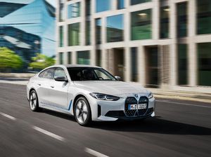 Tahun Depan BMW Bombardir Indonesia dengan Mobil Listrik
