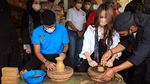 Momen Menteri Pariwisata Kunjungi Desa Wisata Cibuntu