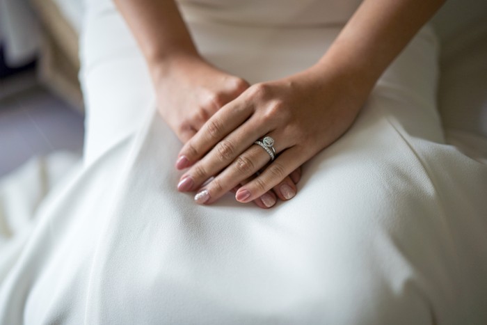 Pengantin pelit sajikan satu jenis makanan Kelewat Hemat, Pengantin Ini Sajikan Satu Jenis Makanan dan Minta Ibu Mertua Bayar