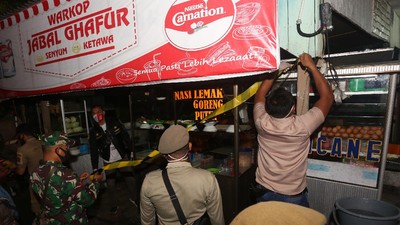 Bandel! Warkop di Aceh Ini Disegel Petugas