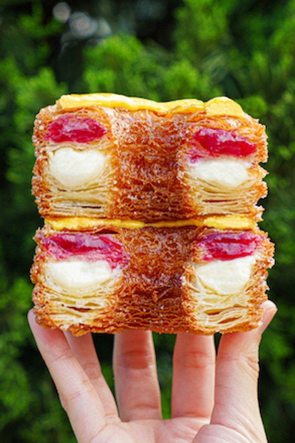 Renyah! Croissant Toast, Kreasi Baru dari Pencipta Cronut Dominique Ansel
