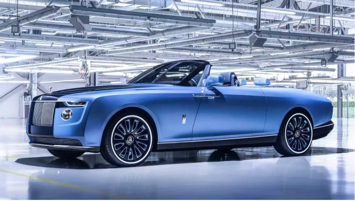 Rolls-Royce-Boat-Tail hanya ada 3 unit di dunia.