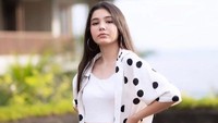 Lea Ciarachel mengawali karier di dunia sinetron dalam Suara Hati Istri - Zahra. Tapi sepertinya langsung bermasalah karena sinetron itu dianggap mempertontonkan pernikahan di bawah umur. Foto: dok instagram