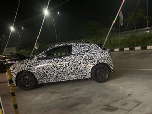 Ketangkap Kamera, Toyota GR Yaris Diuji di Tol Trans Jawa