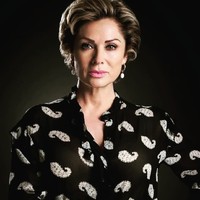 Ini penampilan Leticia Calderon, lebih dari dua dekade setelah penayangan Esmeralda. Leticia yang kini berusia 52 tahun masih aktif di dunia hiburan dengan membintangi reality TV dan telenovela, sambil mengurus kedua anaknya. Foto: Instagram