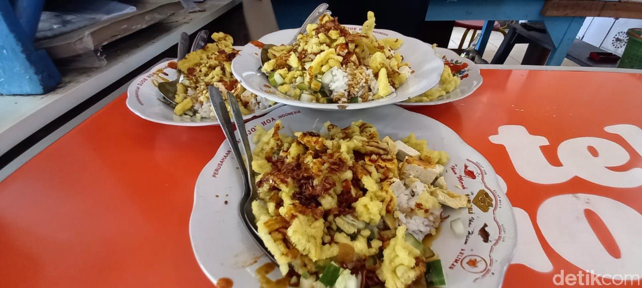 Warung Makan Pi'an, Warteg Legendaris di Tegal Sejak Tahun 1926