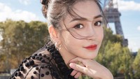 Angelababy bahkan mendapatkan predikat aktris dengan akting buruk. Foto: Dok. Facebook Angelababy